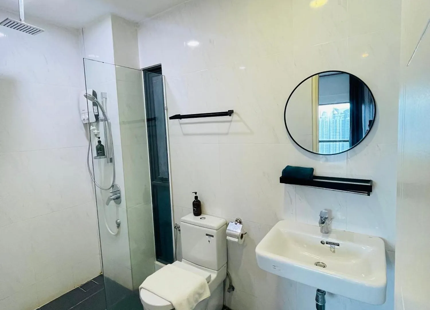 Reizz Residence By Galaxy Home Kuala Lumpur 0*,  Malásia